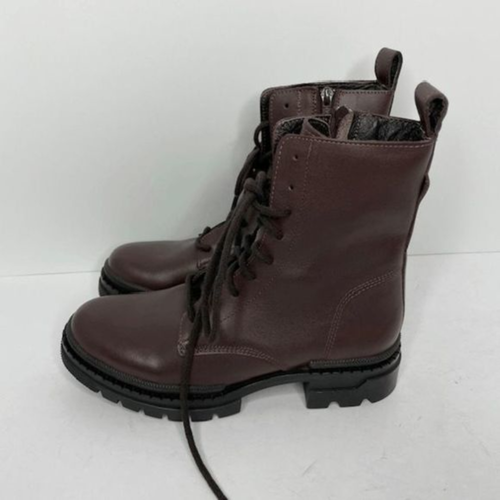Steve Madden Brown Jami Booties‎